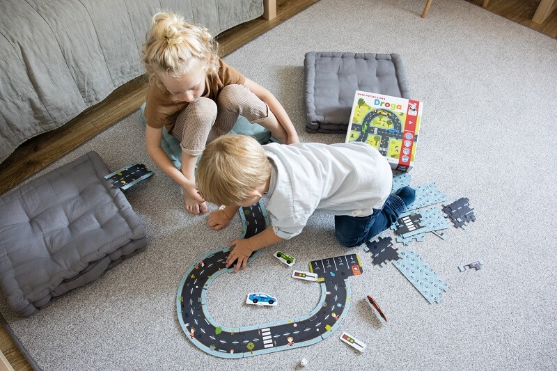 Duże Puzzle z grą Droga - propozycje prezentów dla dzieci